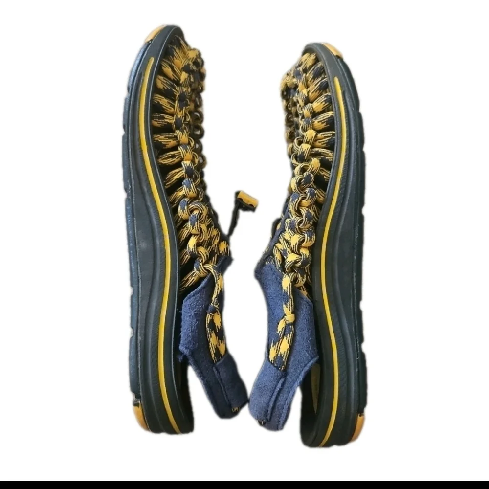 Keen Uneek 8MM Men’s Midnight Navy Spectra Yellow Sport Hiking Comfort Sandal9.5